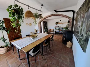 Villa with private pool, 10 people, 5 bathrooms - Image 4