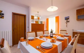 Schönes Haus in Nedescina - Image 5
