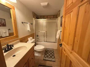 Apple Canyon Lake, Game Room, Hot Tub - Image 5