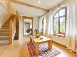 PITTARDS FARM COTTAGE, romantic, with a garden in South Petherton - Image 2