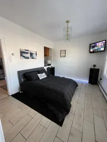 Cozy Freeport Retreat / 8 min Loffs Lake / Pets 🐶 - Image 5