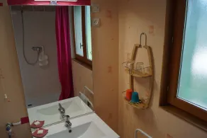 A haven of peace surrounded by numerous paths with views of the Pyrenees! - Image 2