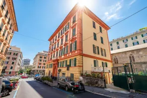 Central Flat with Private Parking in Genova - Happy Rentals - Image 2