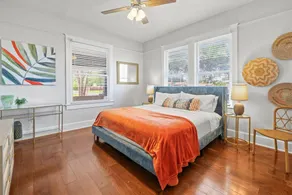 Extended Stays Welcome! Private Heated Pool & Hot Tub |Pet Friendly |Fenced Yard - Image 3