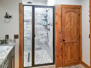 Brand New Build Luxury Mountain Chalet with Hot tub, pool, Game Room, Premium features - Image 2