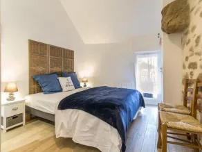 Cozy Countryside Home near Beach with Private Terrace, WiFi, and EV Charging - Image 4