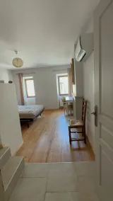 air-conditioned and renovated medieval village house - free wifi - Image 5