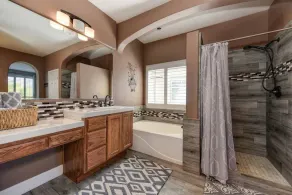 WIND HOUSE Luxury Next to Downtown OldTown Airport SleepTrain Arena Pool Sauna - Image 4
