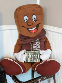 Hershey happiness less than 5 miles to the park! - Image 3