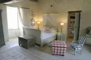 Ferme exquise et piscine chauffée - Image 3