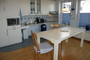 Seaside - Image 5