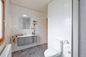 Vacation home near Viola (own sauna, 50''-TV, WLAN) in the forest, by the lake - Image 3
