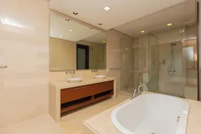 Straits Quay Waterside Suites - Image 3
