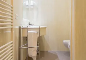Hotel Cremona - Image 5