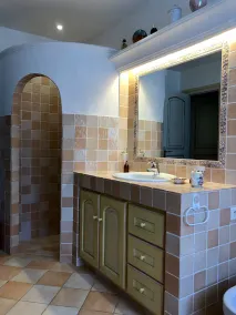 Luxury villa in a residential area with private pool overlooking the golf course - Image 4