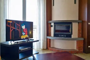 Amplio apartamento de 4 dormitorios con jardín privado a sólo 100 metros de la playa - Image 2