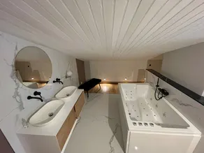 Suite with whirlpool bath in the heart of the Cevennes mountains - Image 4