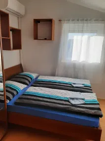 Impeccable 2-Bed Apartment in Zaton - Image 4