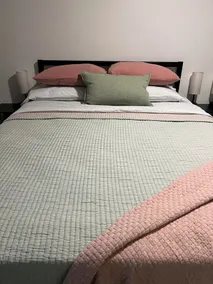 Cozy getaway, 15 minutes to Grand Bend Beach - Image 2