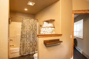 Mt. Harvard Chalet at Creekside chalets - Image 4