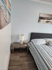 Cozy home away from home just minutes from the Beach - Image 5