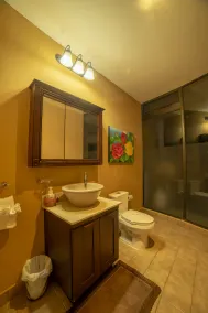 Casa Tweed - Large private modern home, minutes from the ocean! - Image 2