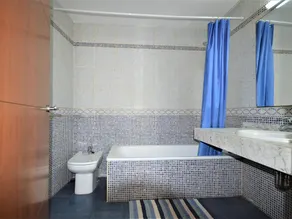 Ground Floor Apartment with Garden, Pool, A/C, BBQ, Near Beach - Image 3