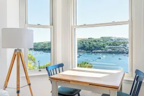 SEASPRAY spectacular views, central Fowey, parking - Image 5