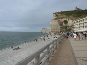 Etretat House close to the center with parking 10 minutes from the beach - Image 4