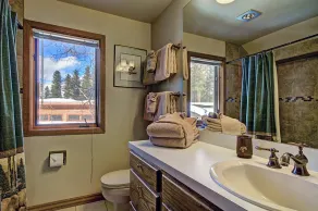 Gold King Lodge 8 Bedroom Home by RedAwning - Image 3
