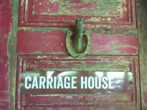 CARRIAGE HOUSE - Image 5