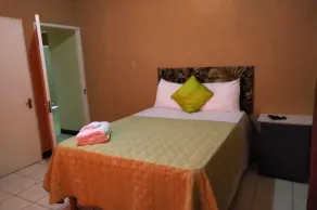 Unity Villa Three bedroom Apt. with Cable/ free wifi,Close to beach. - Image 4