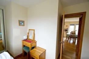 Rosalie, a 2 bedroom apartment near the beach at Woolacombe - Image 5