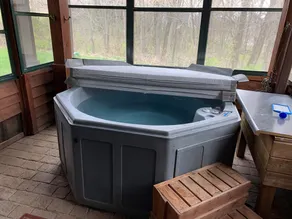 Apple Canyon Lake, Spielzimmer, Whirlpool - Image 3