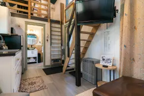 Tiny house with private Hot Tub - Image 2