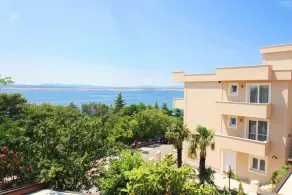 Holiday apartment near the beach with whirlpool and sauna - Image 3