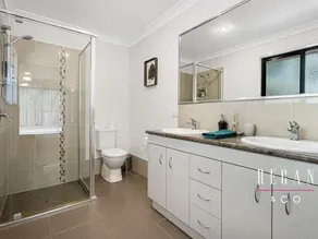 Big Family pet friendly house, in Sandstone Point, Bribie - Image 5