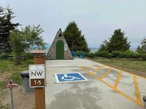 Camping sous tente - Whiskey Creek Beach NW (T5) - Image 3