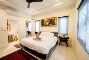 Villa with spacious garden,  modern kitchen, fine interior, barbecue grill - Image 5