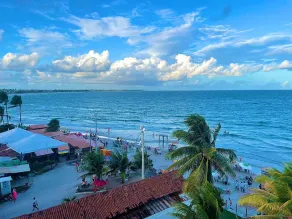 Exclusive apartment right in front of the natural pools - with a frontal view of the sea. - Image 2
