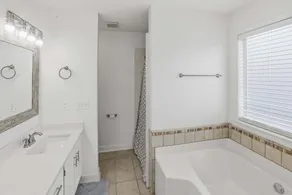 Private Pool Quiet Retreat Games 3 Bedroom Home - Image 2