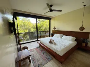 Amazing Penthouse Pvt Pool + Apartment W/ Hot Tub+TerraceRoof +Top Lounge - Image 3