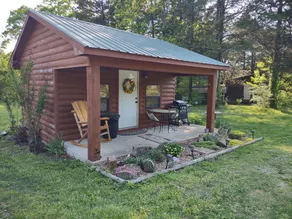 Cozy 1 Room Cabin - Image 5