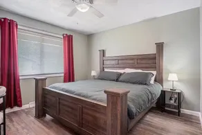  Modern 4BR NW Omaha, Garage, Fenced Yard, EV Charger, W/D, Pet-Friendly - Image 5