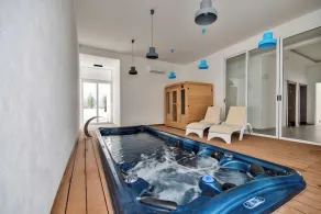 Spectacular Dazzling Villa With Private Steamsauna - Image 2