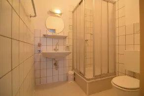 Bemerkenswertes Ferienhaus in Ürzig - Image 4