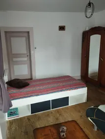 Property in small village - Image 4