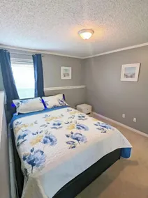 Fully furnished 2 bedroom condo w/ free parking on premises - Image 5