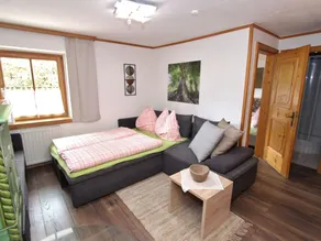 Peaceful Apartment in Salzburg Near Ski Area - Image 4