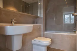 Un véritable petit bijou rare et exceptionnel à Soho - Image 3